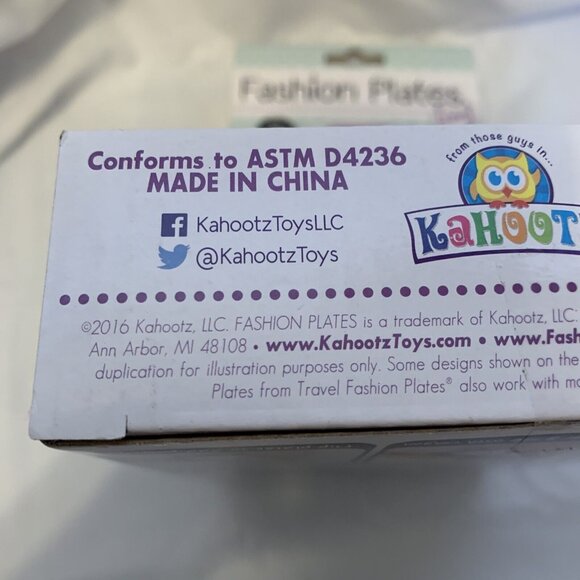 Fashion Plates TRAVEL Set Kahootz Dress Design Kit NIB Rubbing 30 pieces - Picture 8 of 8